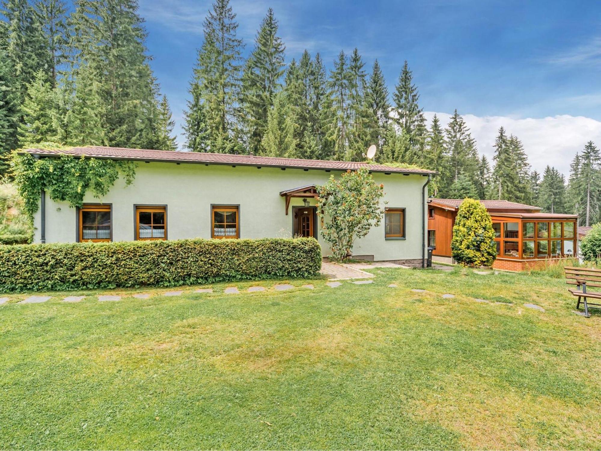 Holiday Home With Shared Pool In J Gersgr N Bad Reiboldsgrün Exterior foto