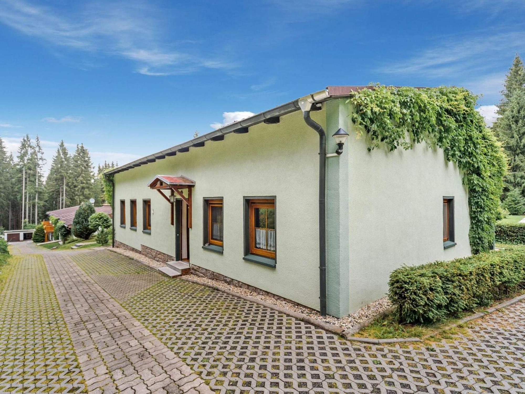 Holiday Home With Shared Pool In J Gersgr N Bad Reiboldsgrün Exterior foto