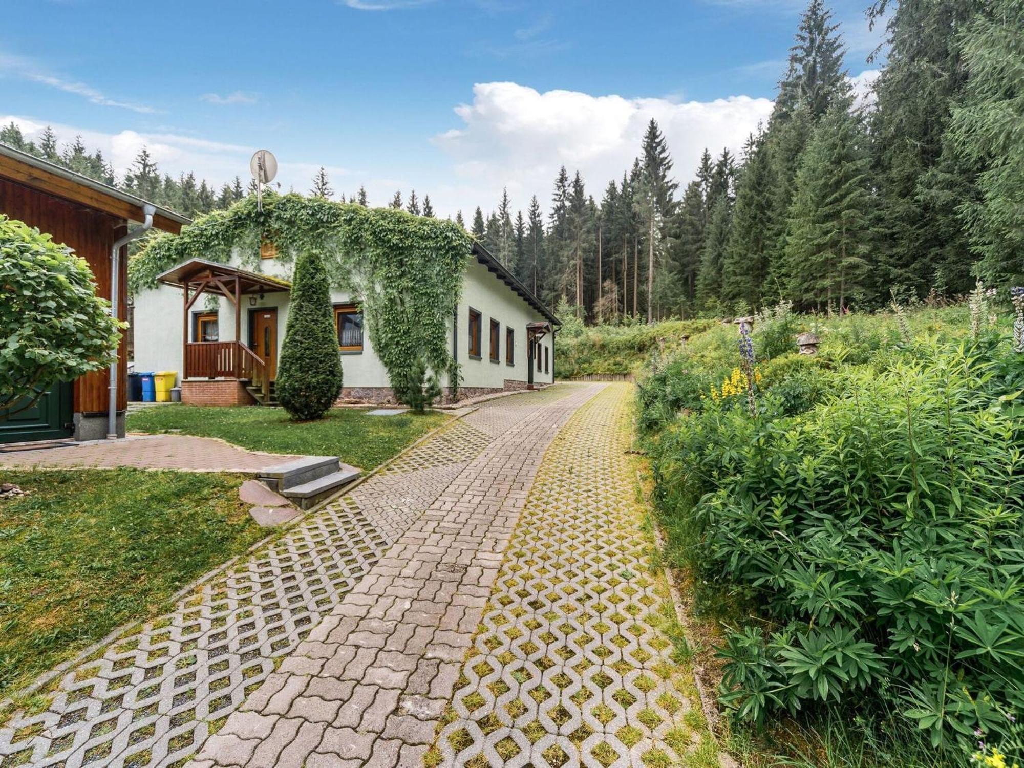 Holiday Home With Shared Pool In J Gersgr N Bad Reiboldsgrün Exterior foto